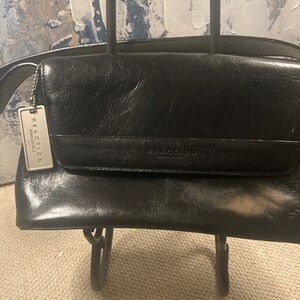 GUC Kenneth Cole Black Leather Handbag Black Leather Small